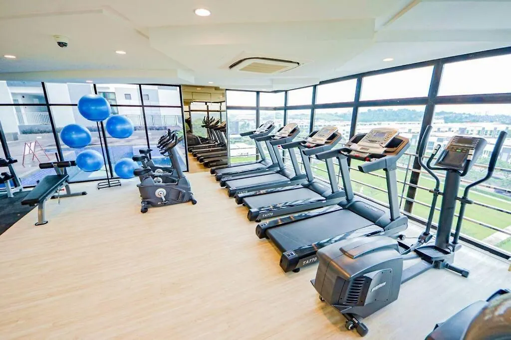D'Summit Tropika - 2 Rooms 4 Pax, Free Parking Johor Bahru